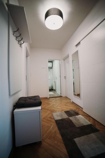 Modern Apartment Нови-Сад Экстерьер фото